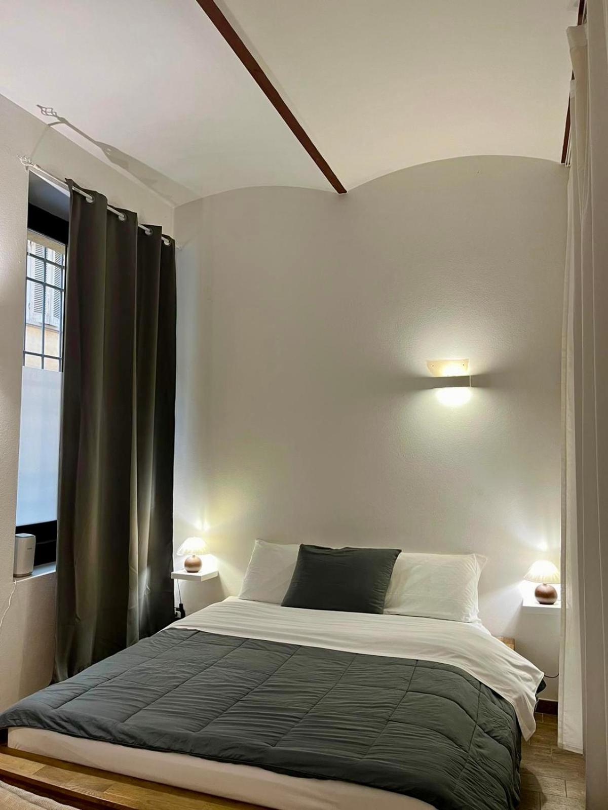 Residenza Corrado By Almanova Residenze Apartment Mantova Bagian luar foto