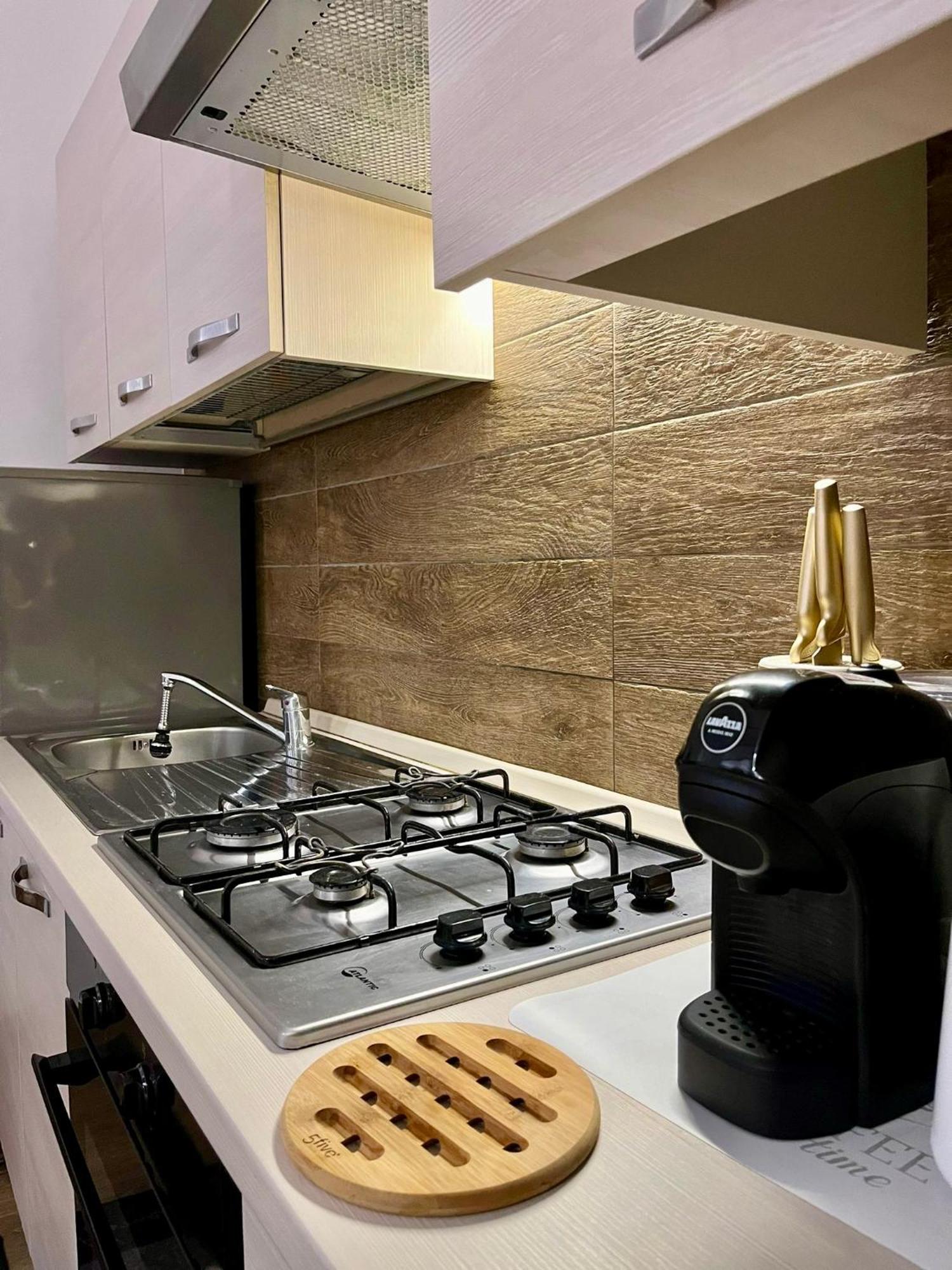 Residenza Corrado By Almanova Residenze Apartment Mantova Bagian luar foto